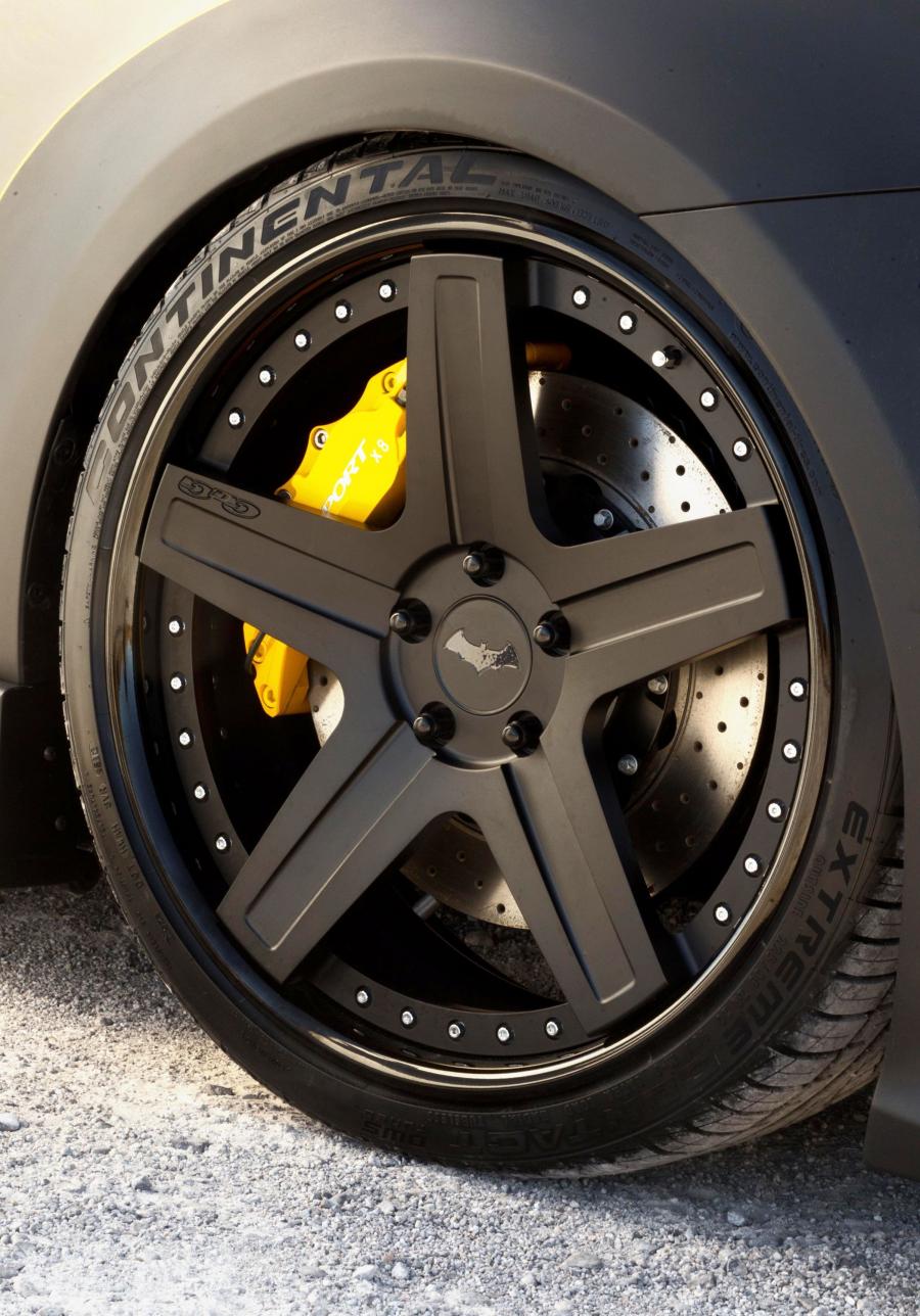 Колеса Kia Optima Batman (TF) 2012 года  (фото 8 из 12)